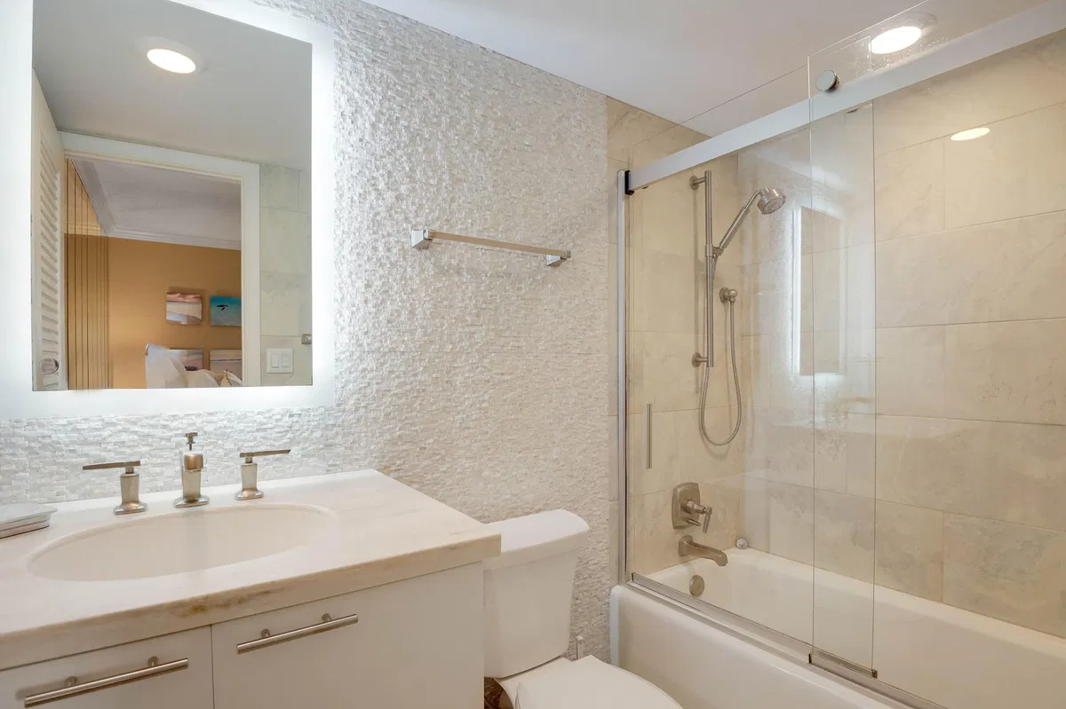  Unit 204 photo 19