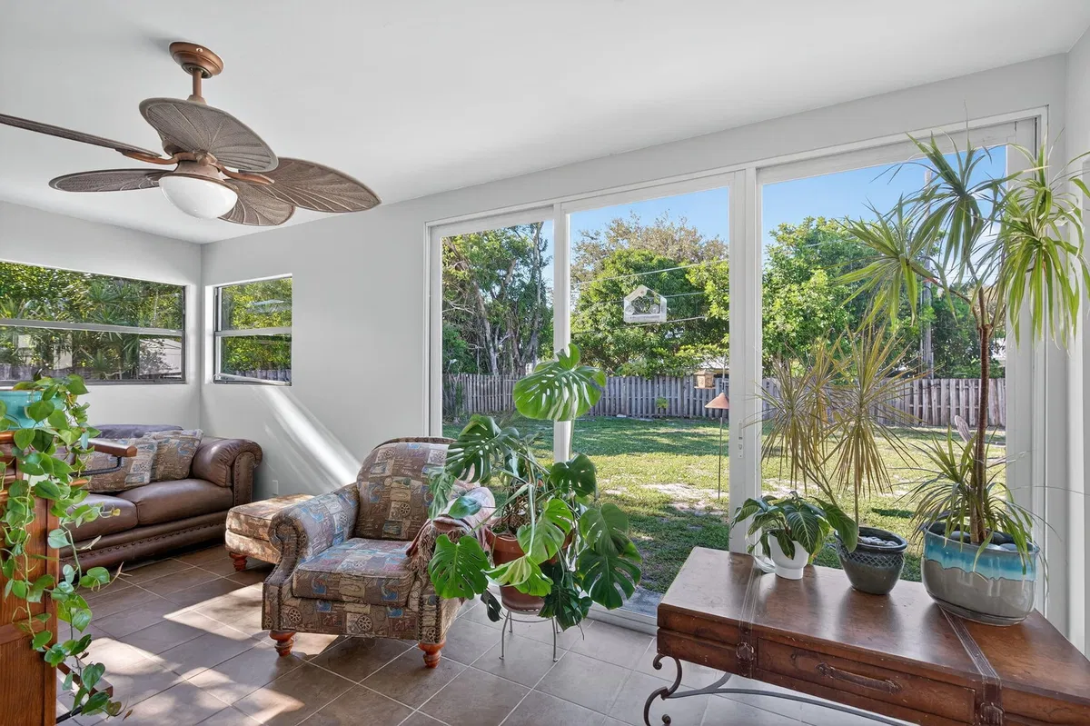 Rocky Point Residence photo 34