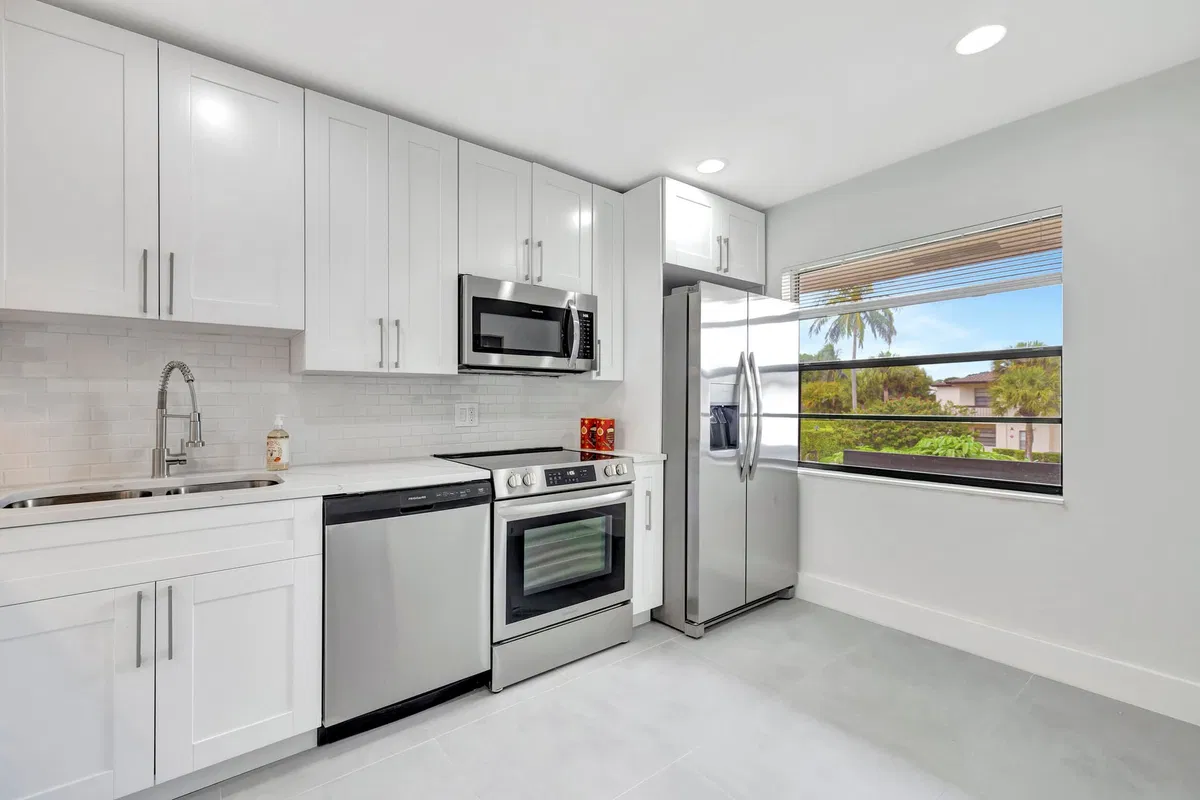 Boca Lago Country Club Homes Unit 7d photo 28