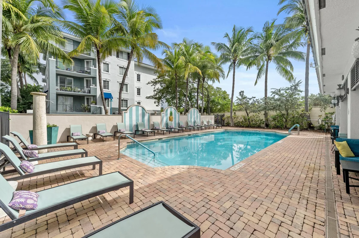 Pineapple Grove Village Condominiums Unit 2401