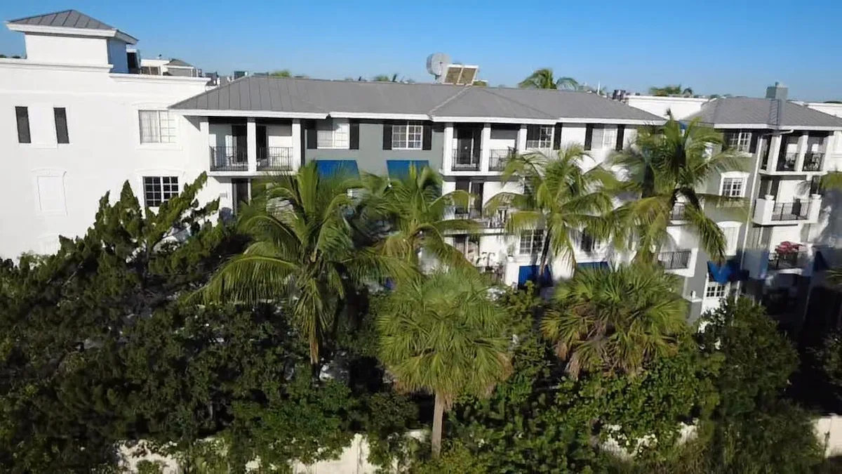 Pineapple Grove Village Condominiums Unit 2401 photo 4