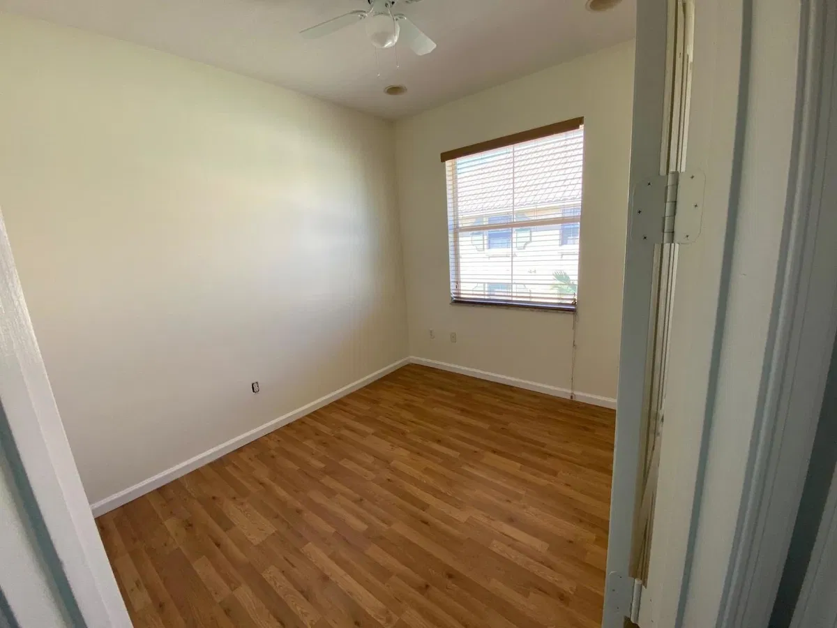  Residence photo 13