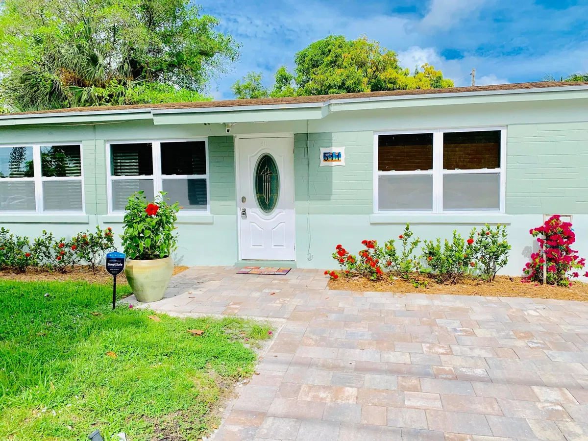 Downtown Delray Beach Residence