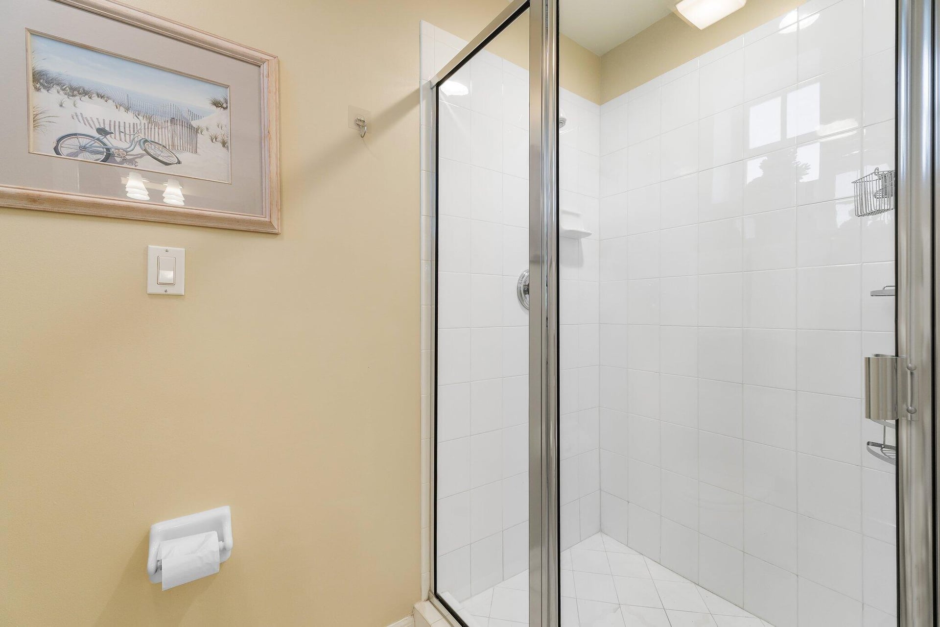  Unit 122 photo 16