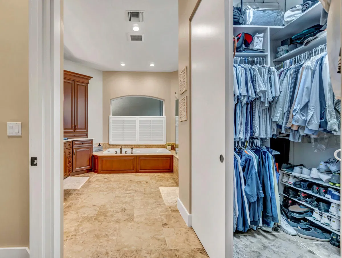  Residence photo 43