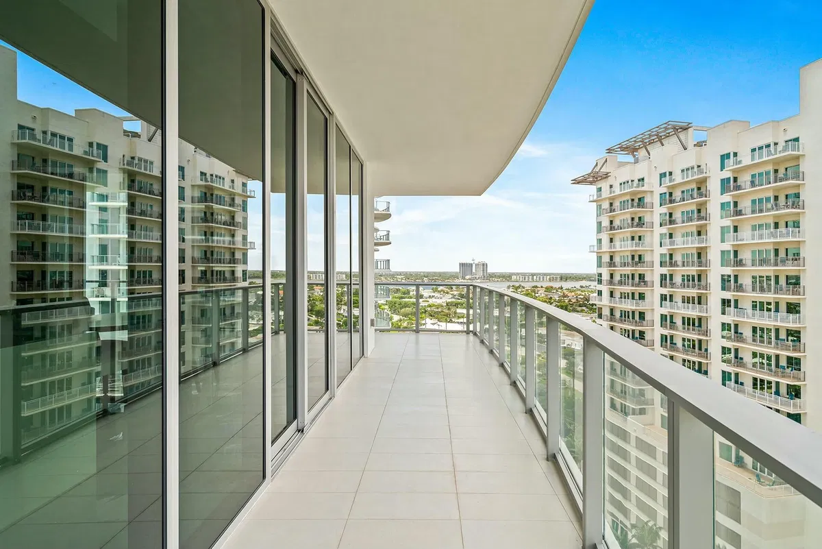 Amrit Ocean Resort & Residences Unit H-1409 photo 31