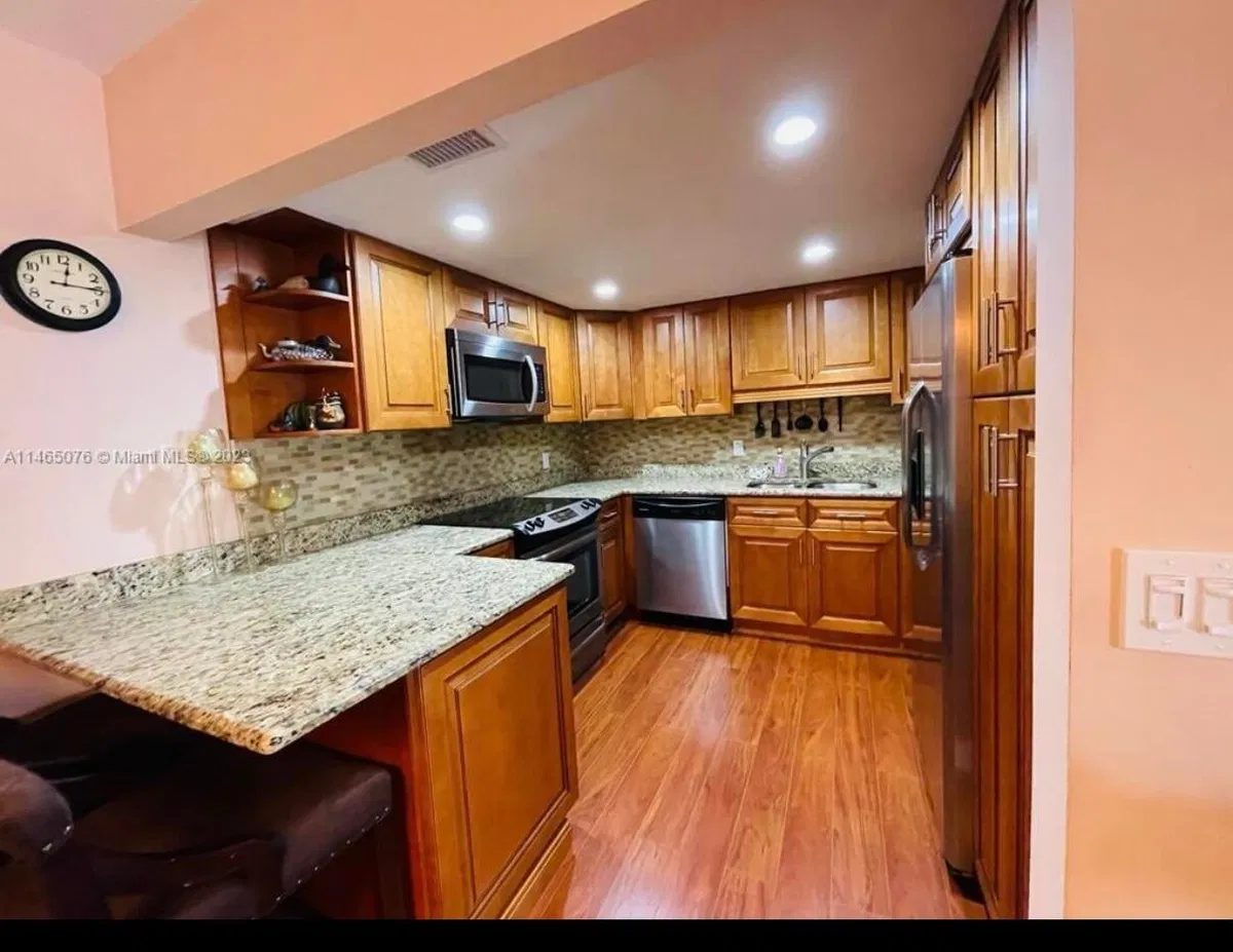 Residence photo 7