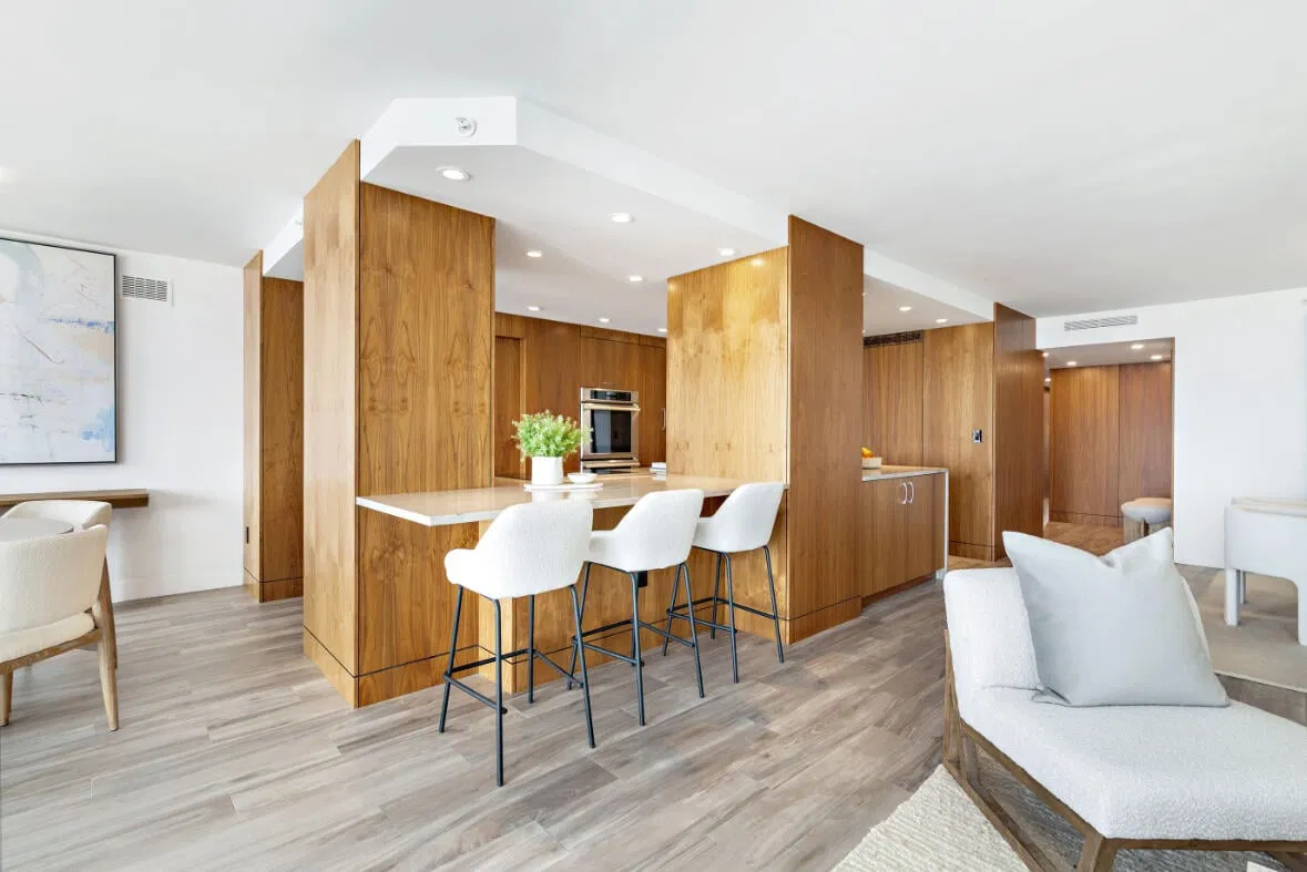 Waterview Towers Unit 1403 photo 7