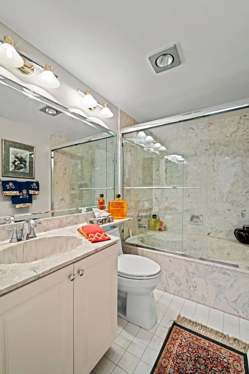 Unit 512 photo 25