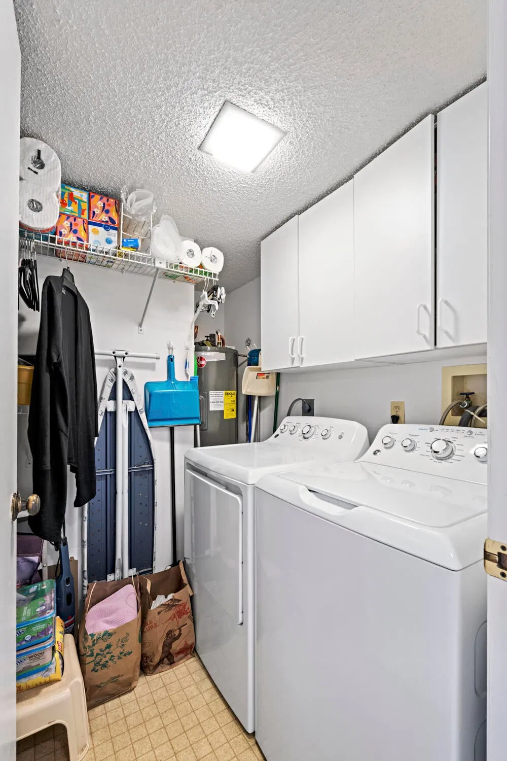 Unit 512 photo 28