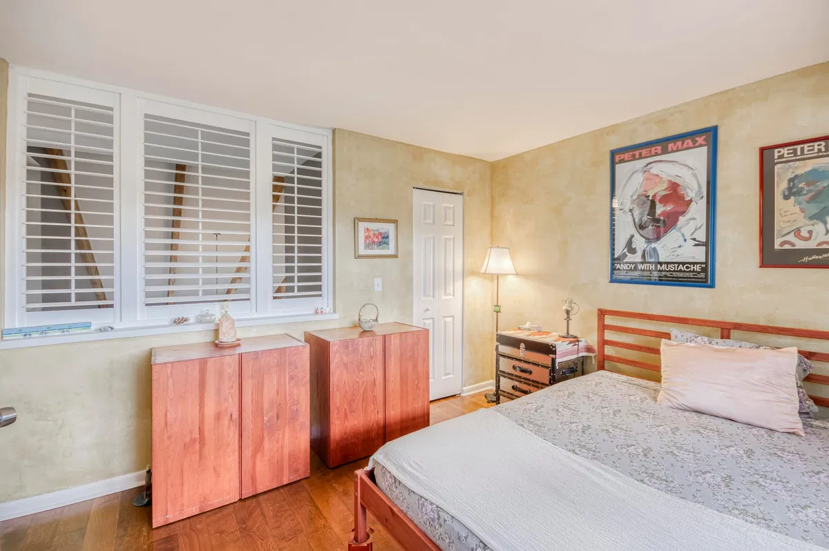 Residence photo 28