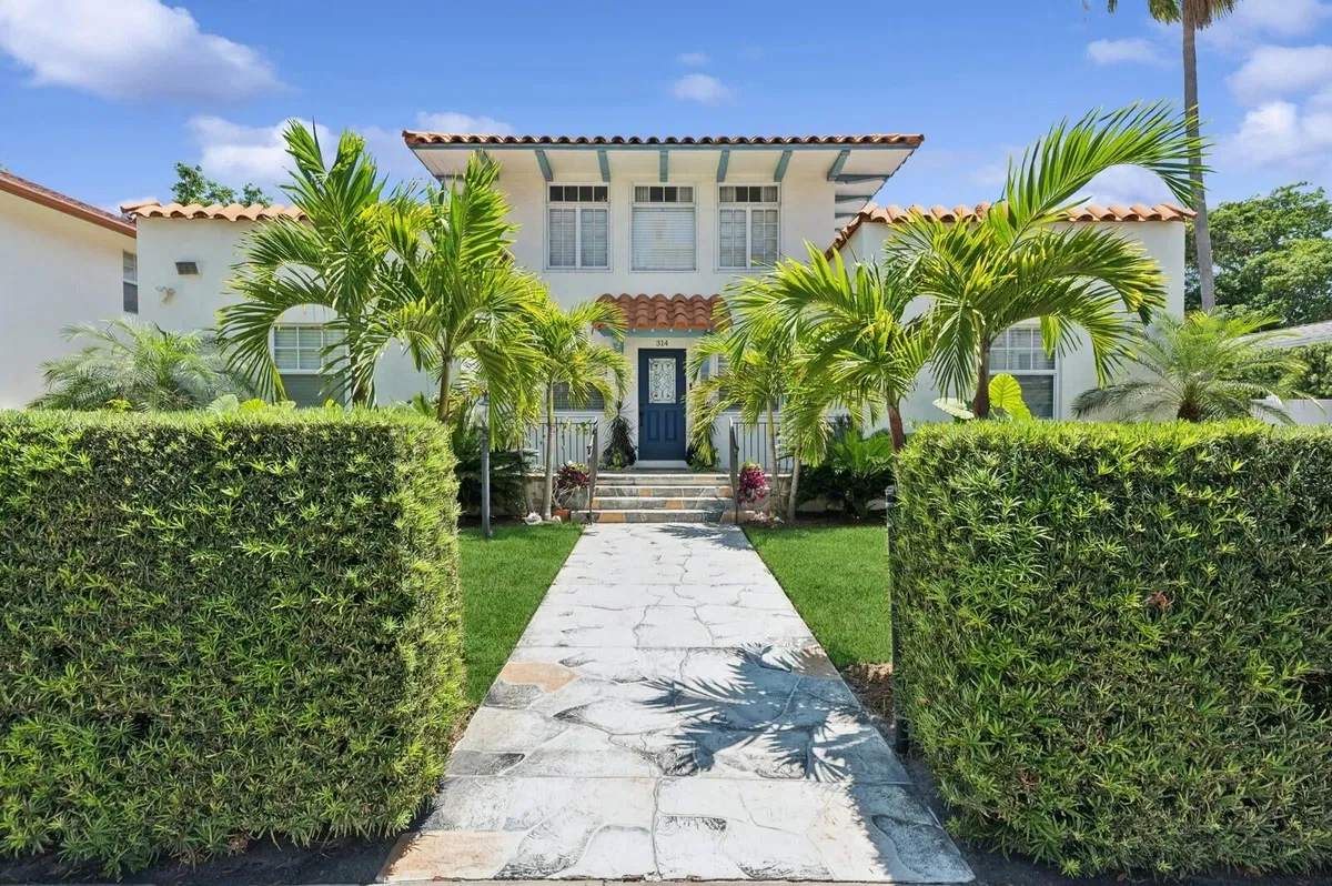 West Palm Beach Residence