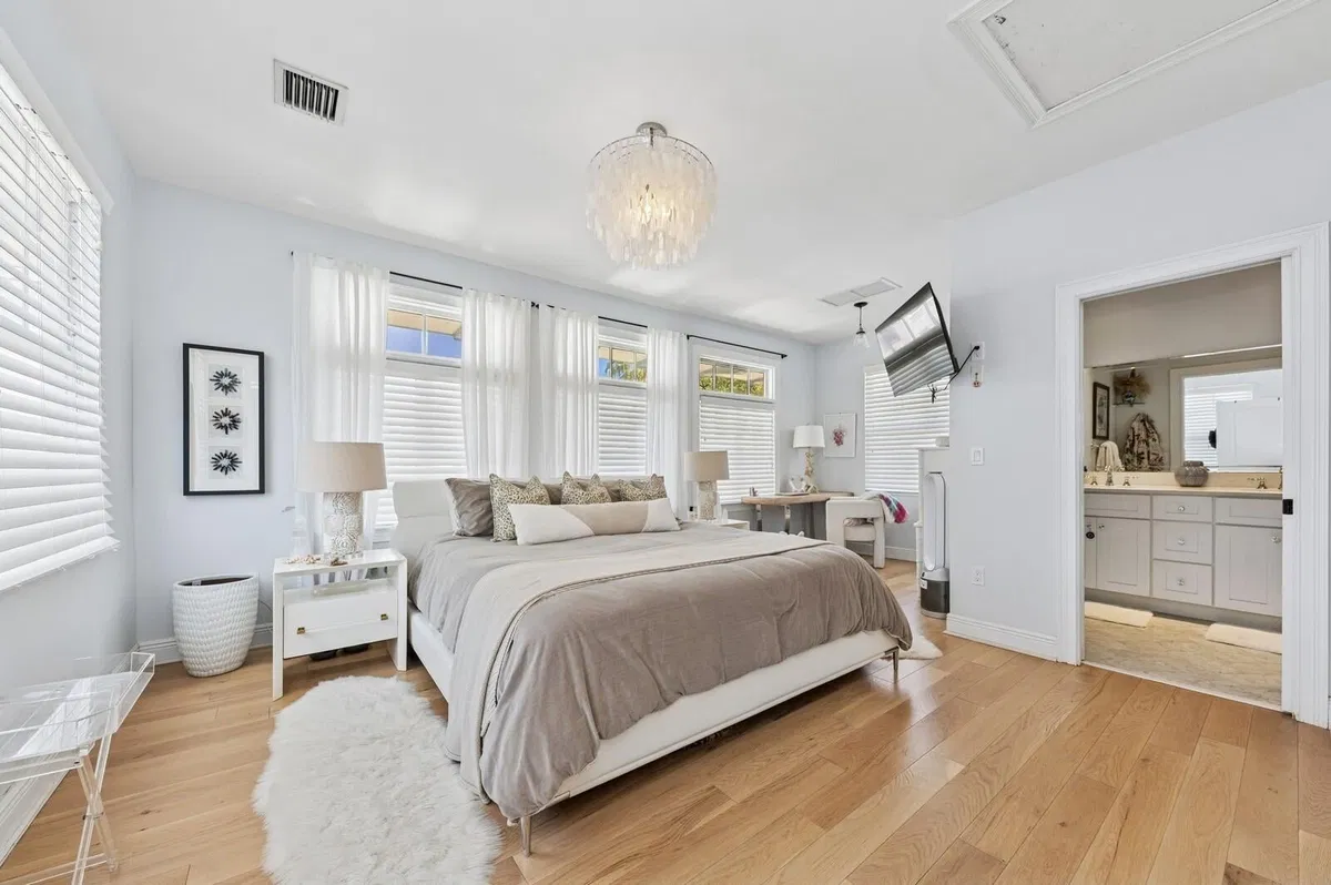 West Palm Beach Residence photo 25