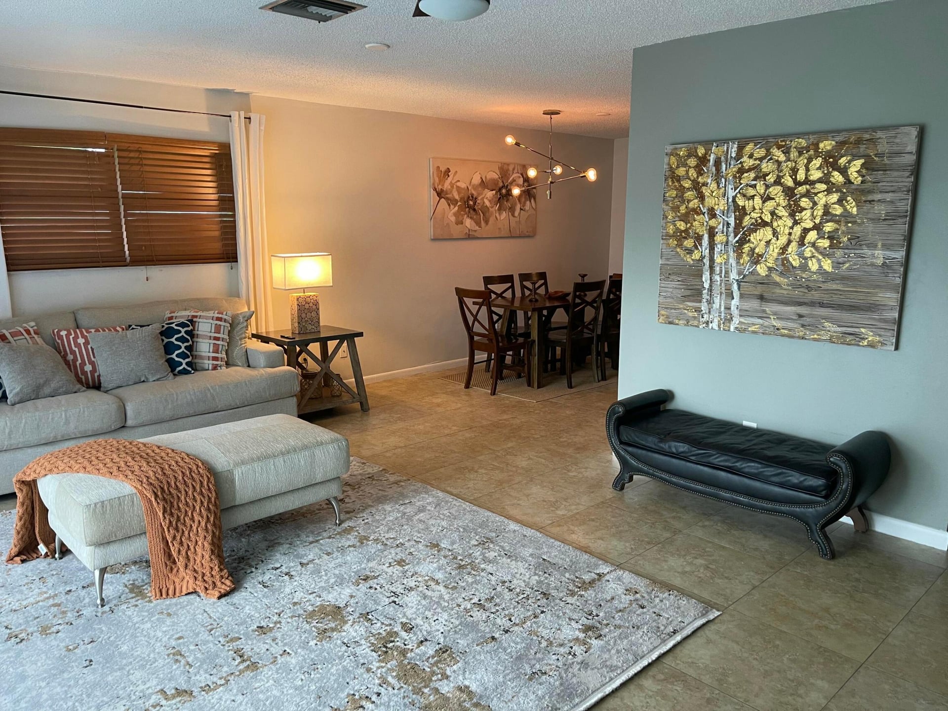 Residence photo 4