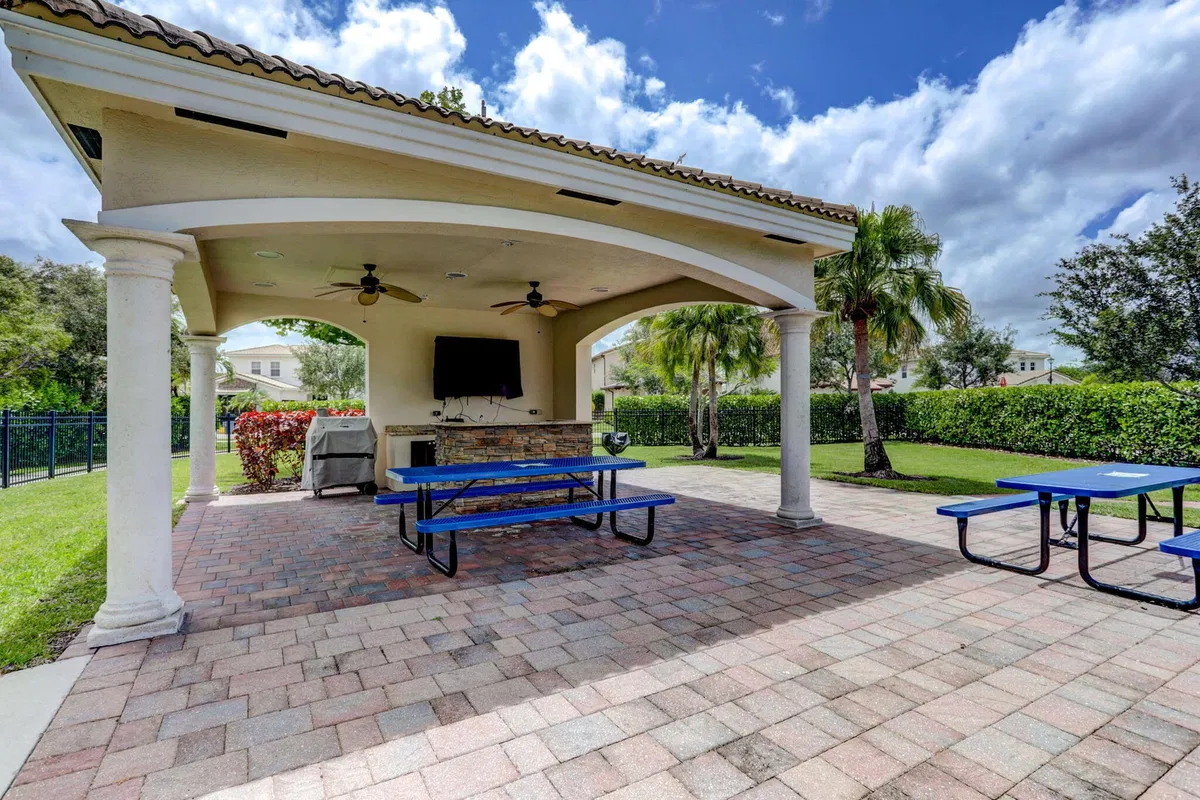 Rialto Jupiter Residence photo 61