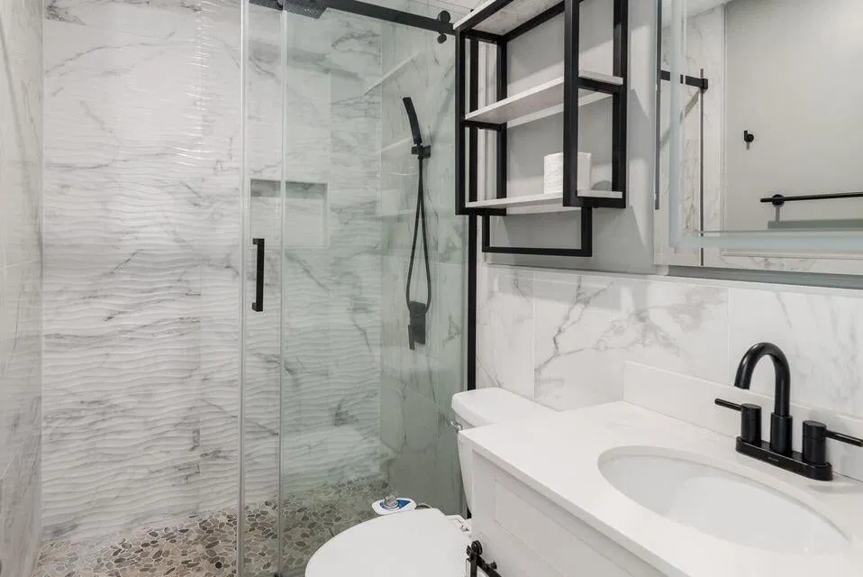 Unit 5692 photo 7