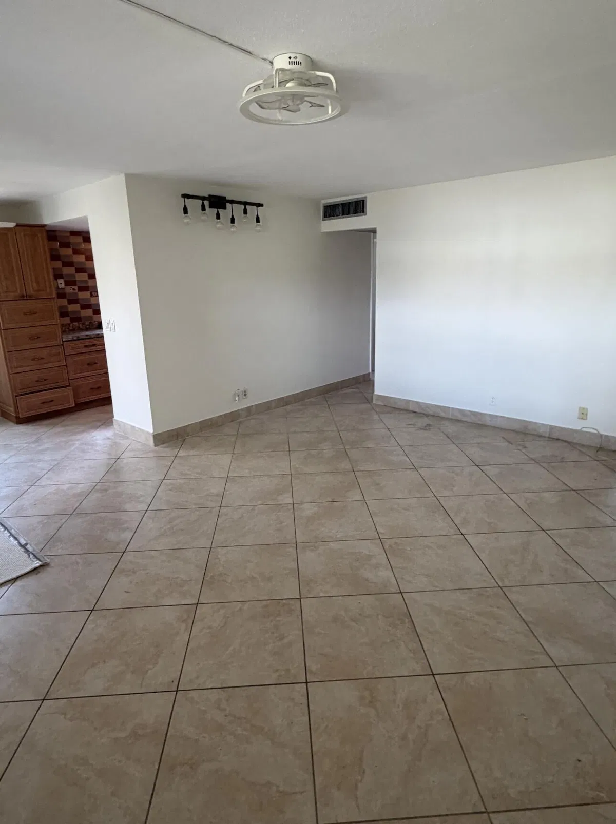 Residence photo 4