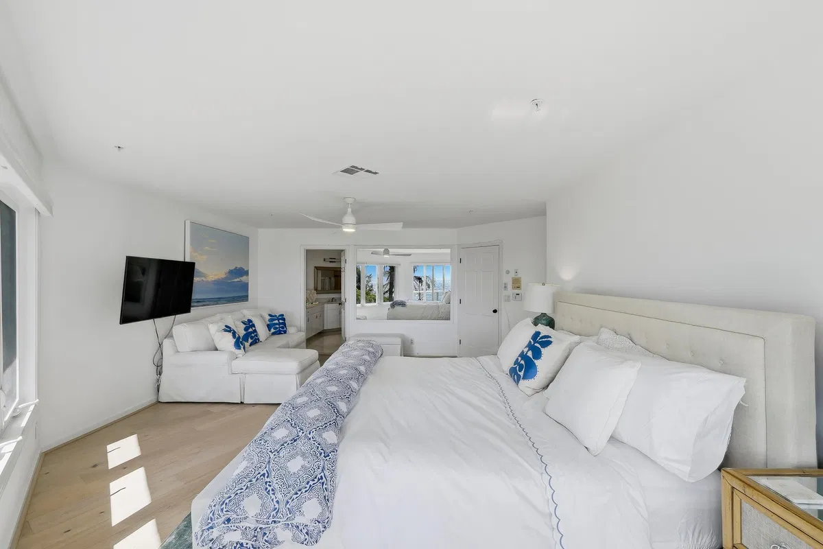 Residence photo 22