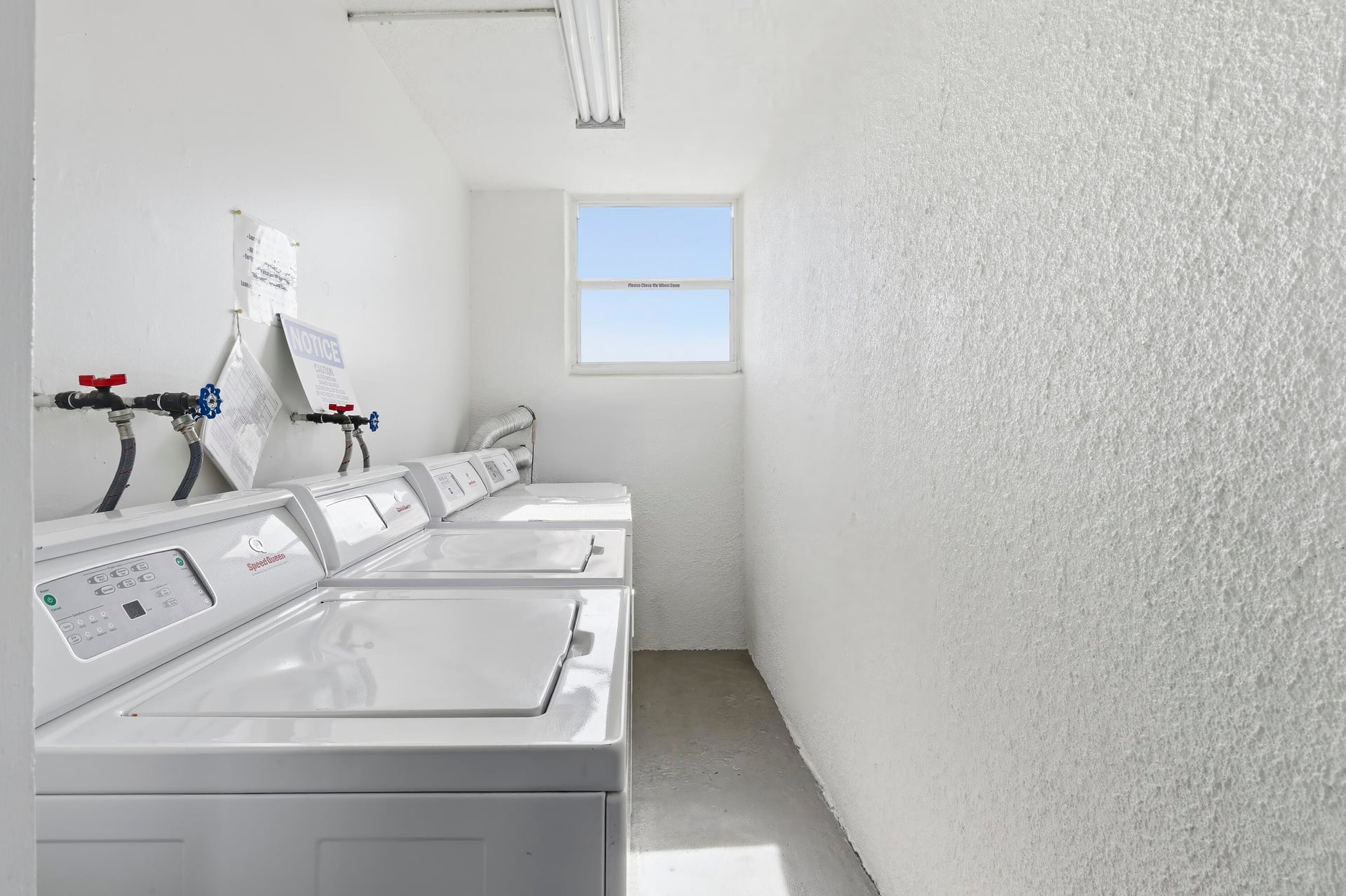  Unit 415 photo 19