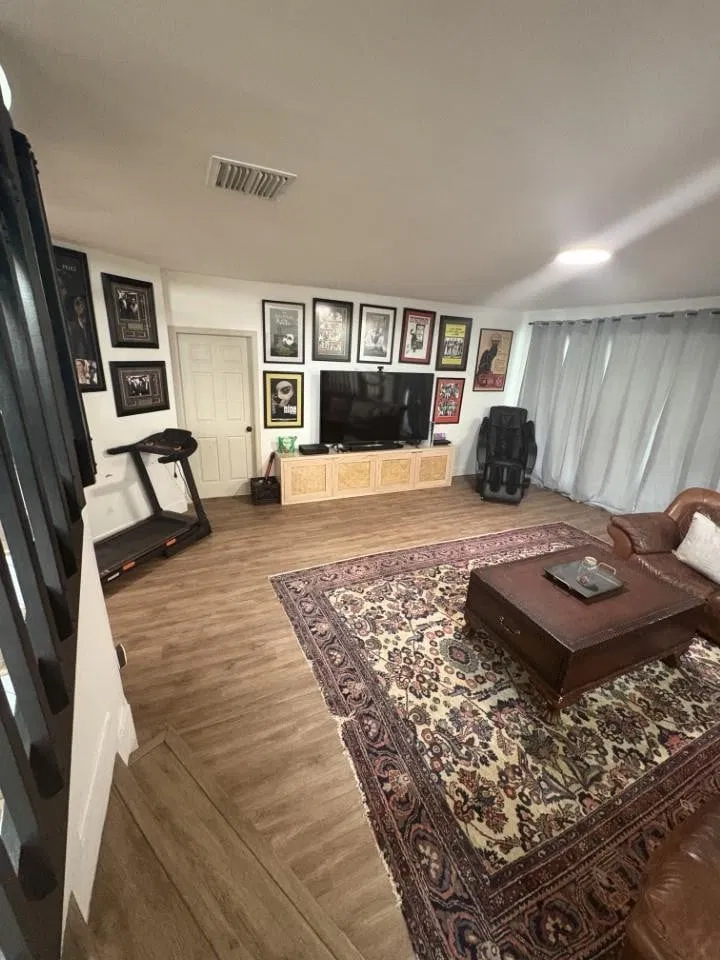 Residence photo 10
