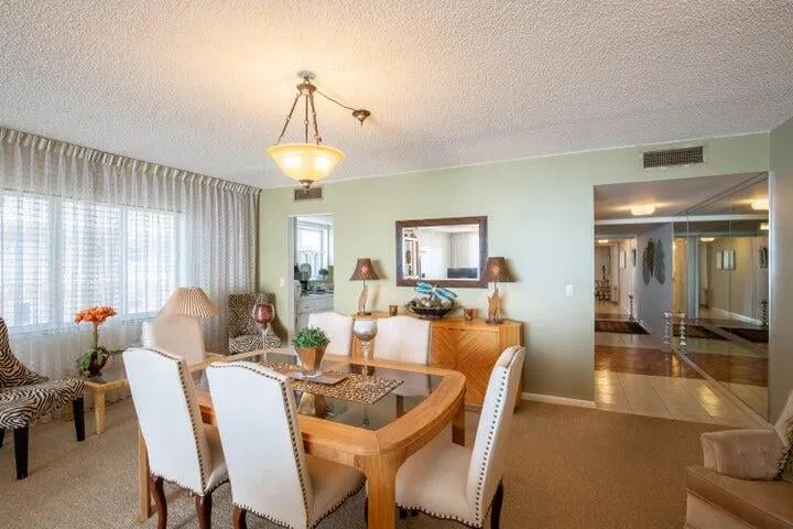  Unit 503 photo 10
