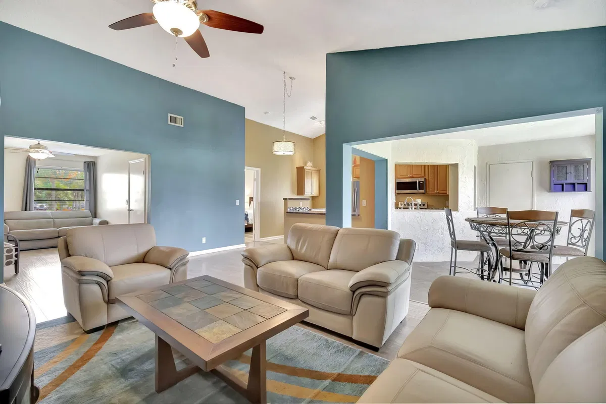 Residence photo 34