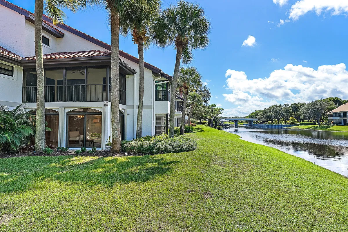Jonathan's Landing Jupiter FL Unit 126