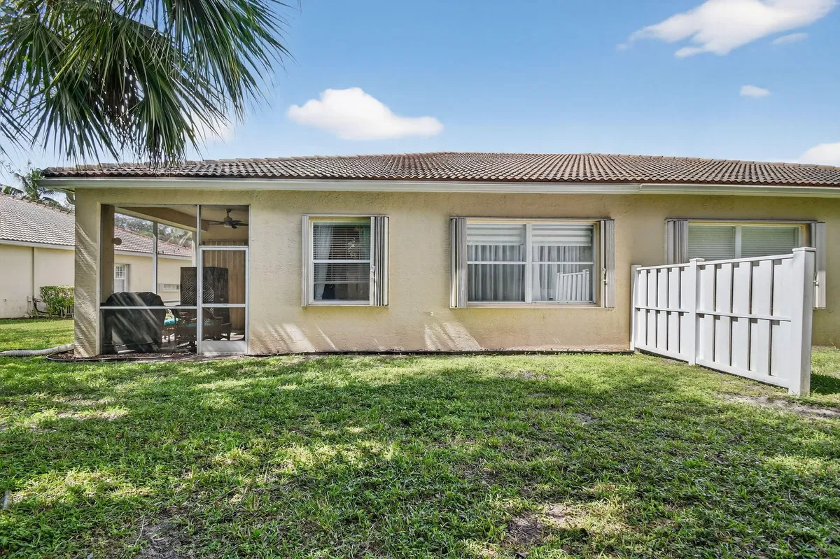 Residence photo 37
