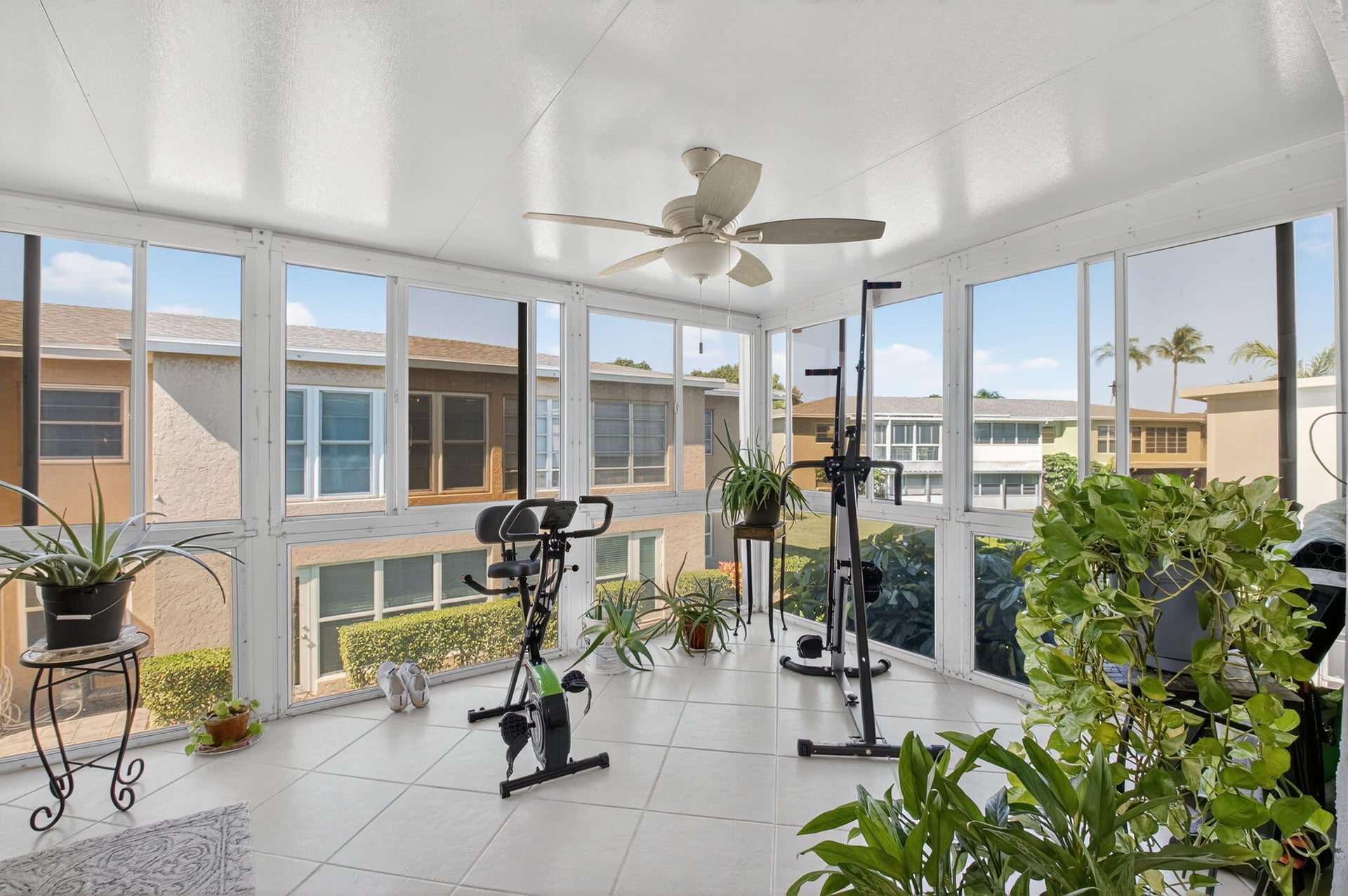 Unit 202 photo 22