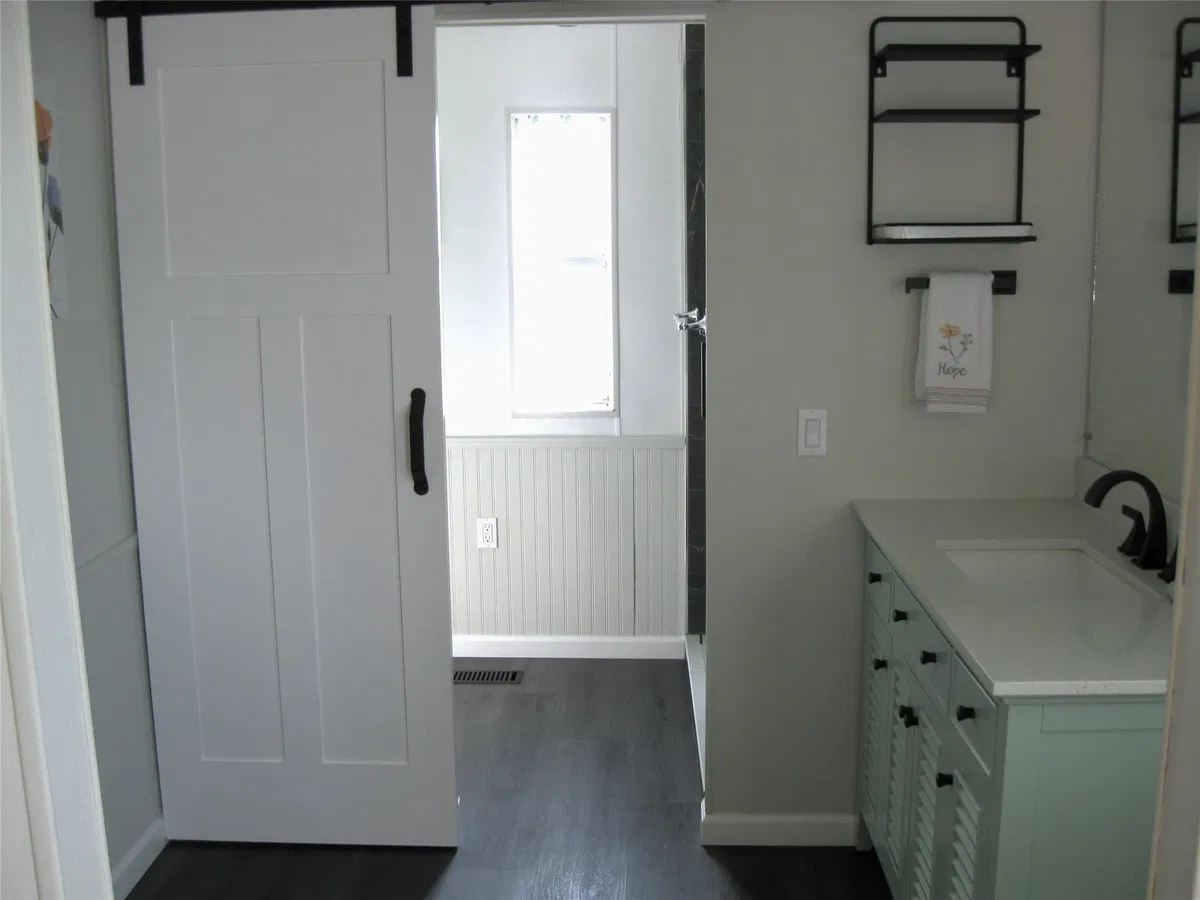 Residence photo 10