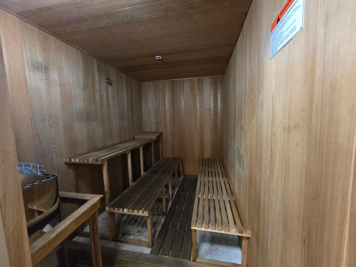 Unit 403 photo 61