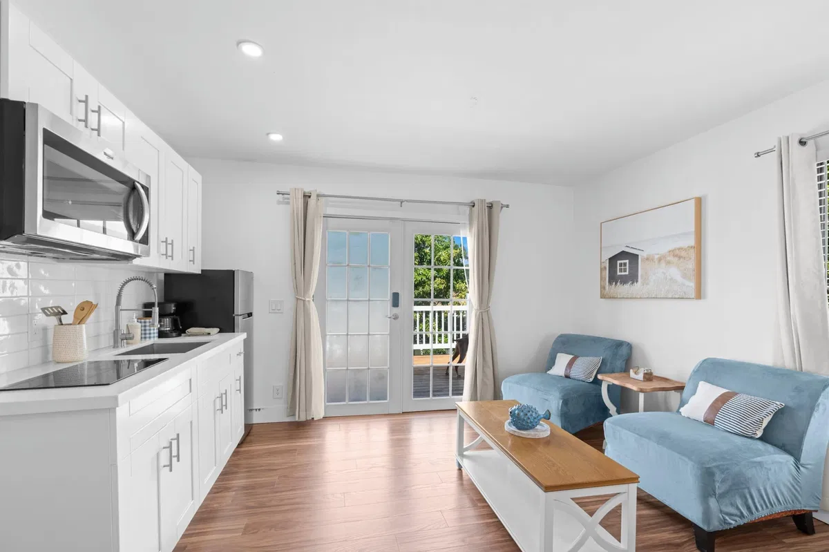 Residence photo 19