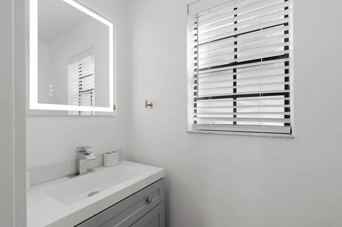Residence photo 25