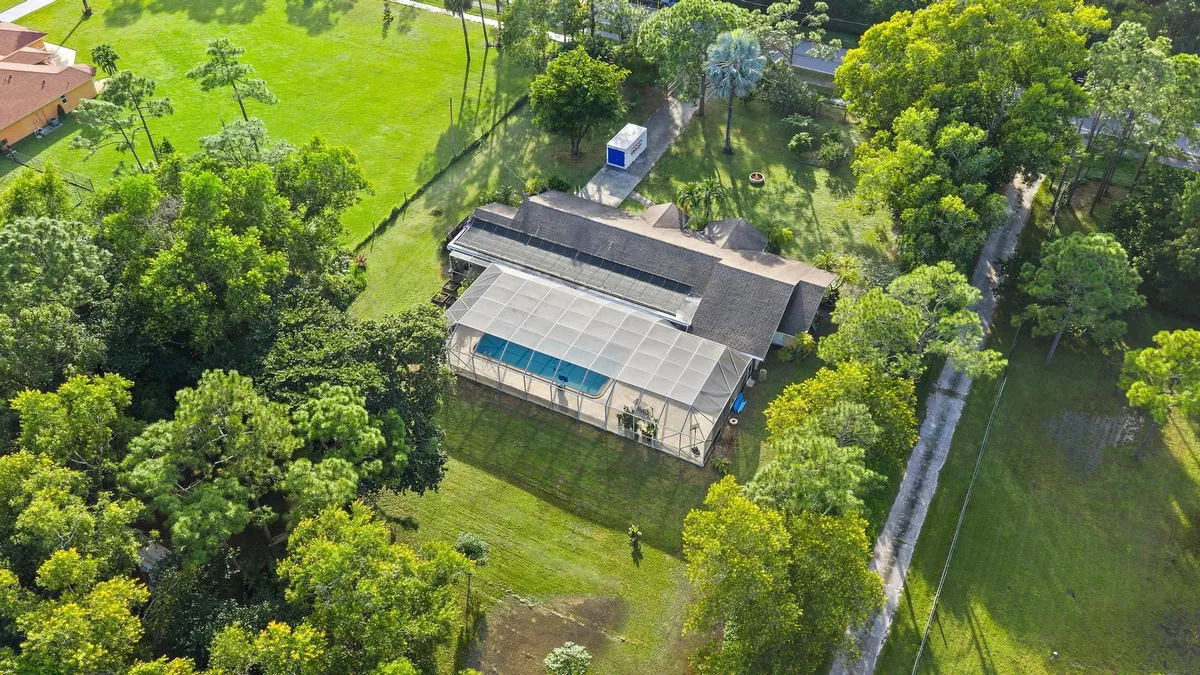  Residence photo 10