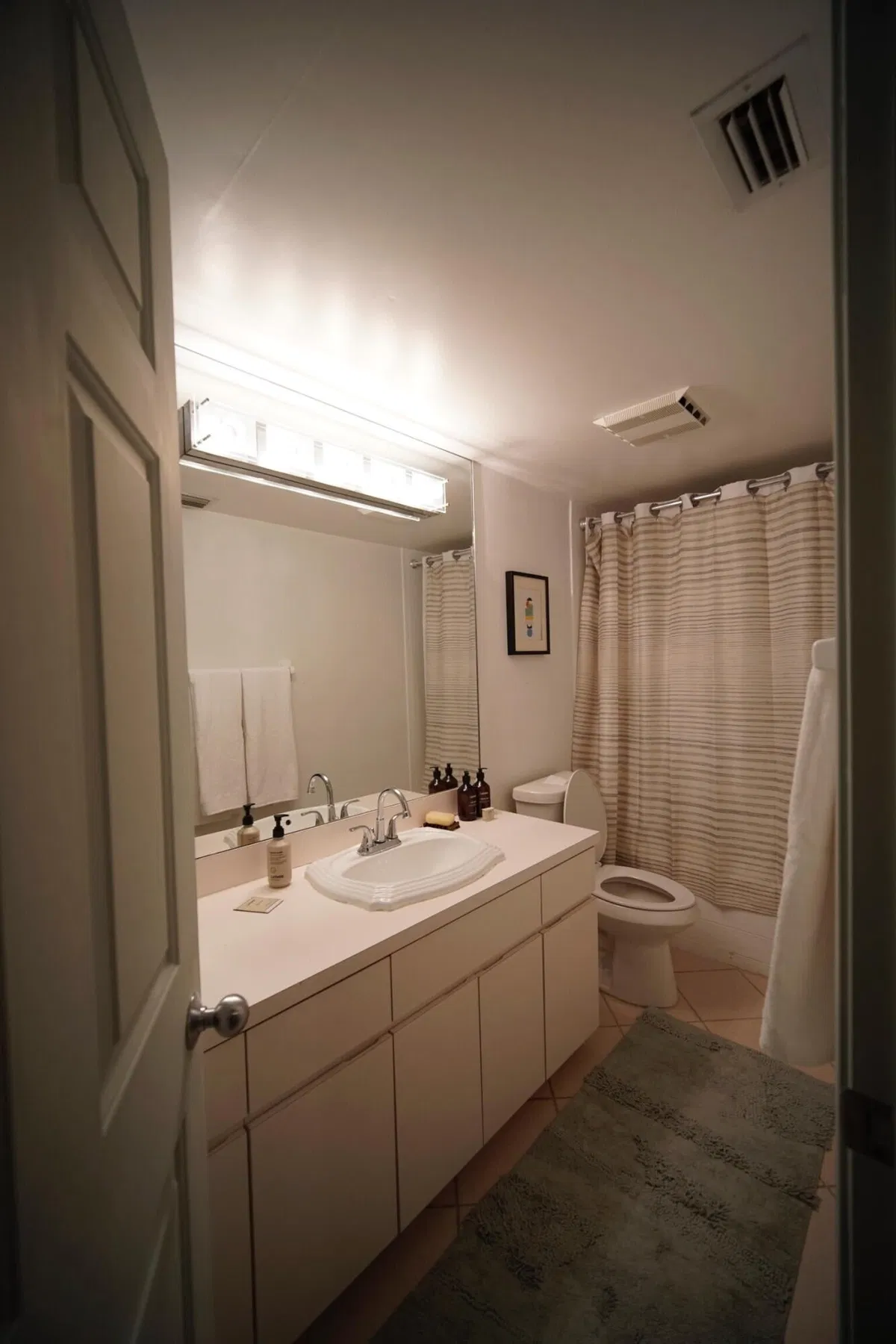 Residence photo 16