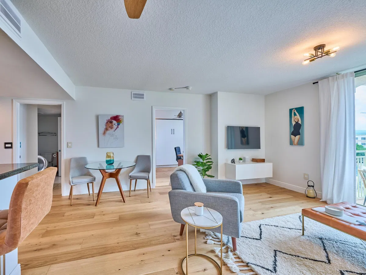 610 Clematis Unit 522 photo 19