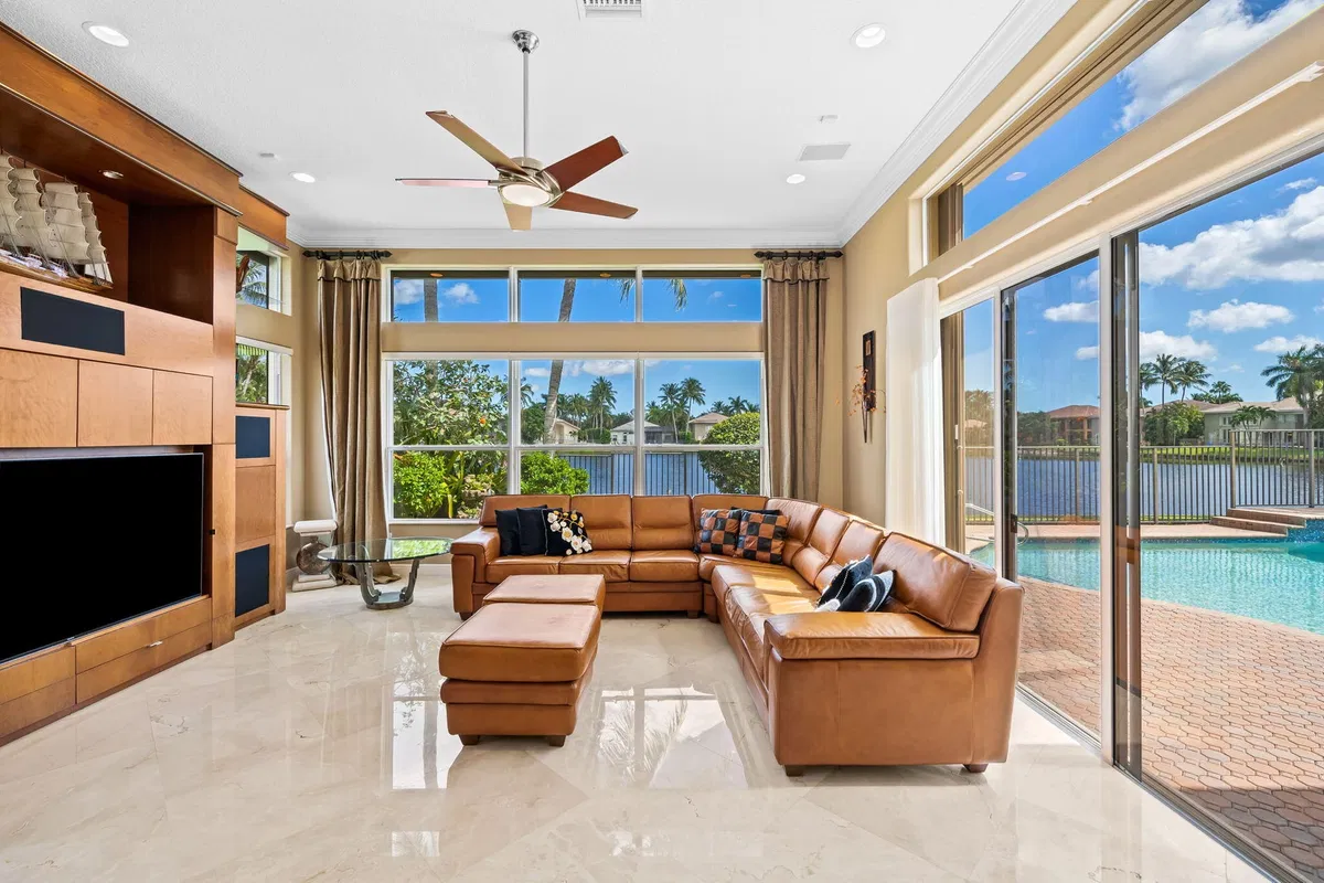 Saturnia Boca Raton Residence photo 16