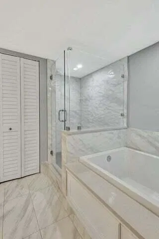 Water Glades Unit 2b photo 16