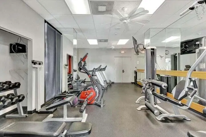 Water Glades Unit 2b photo 34