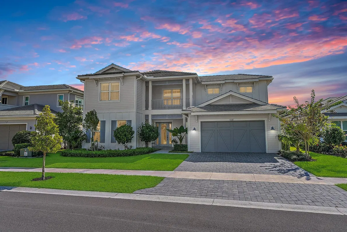 Avenir Residence