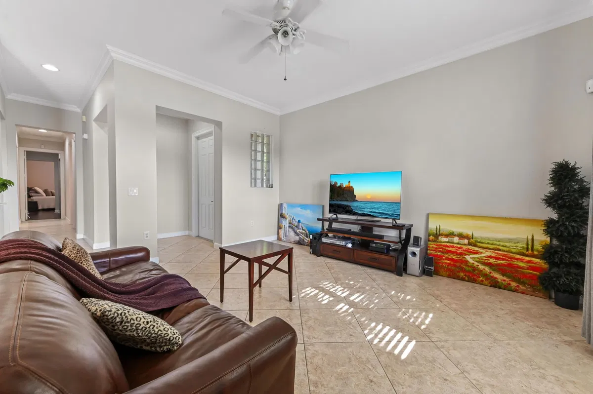 Cityside West Palm Beach Unit 1 photo 7