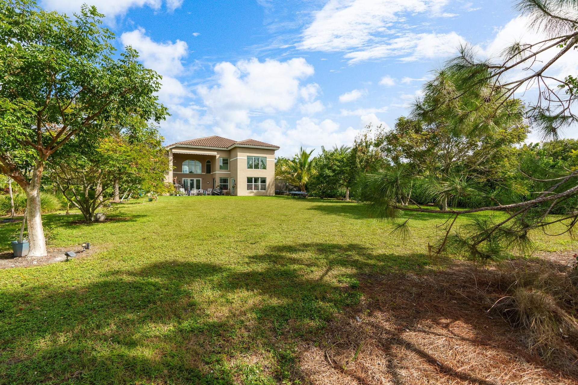Residence photo 52