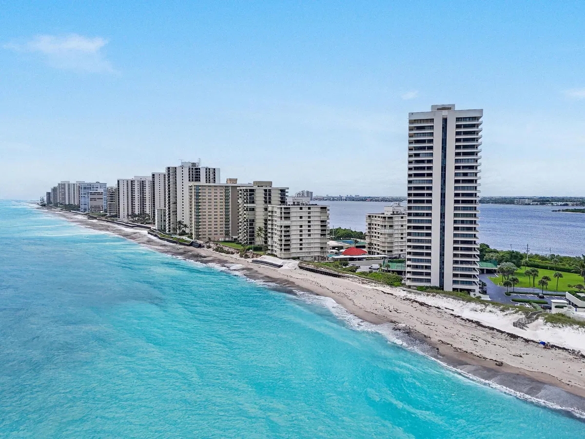 Water Glades Unit 17b photo 43