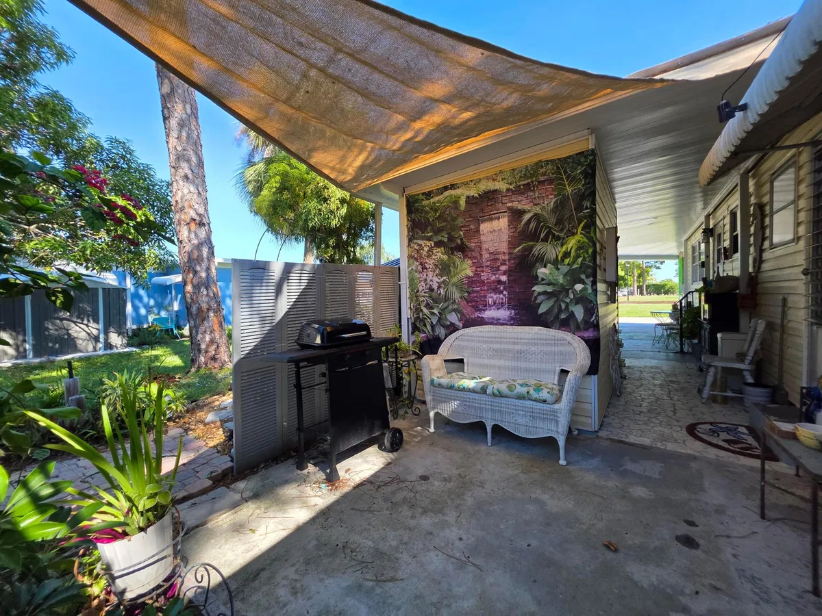  Residence photo 7