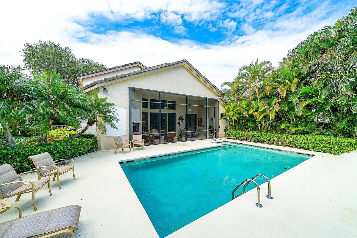 Frenchman's Creek Residence photo 10