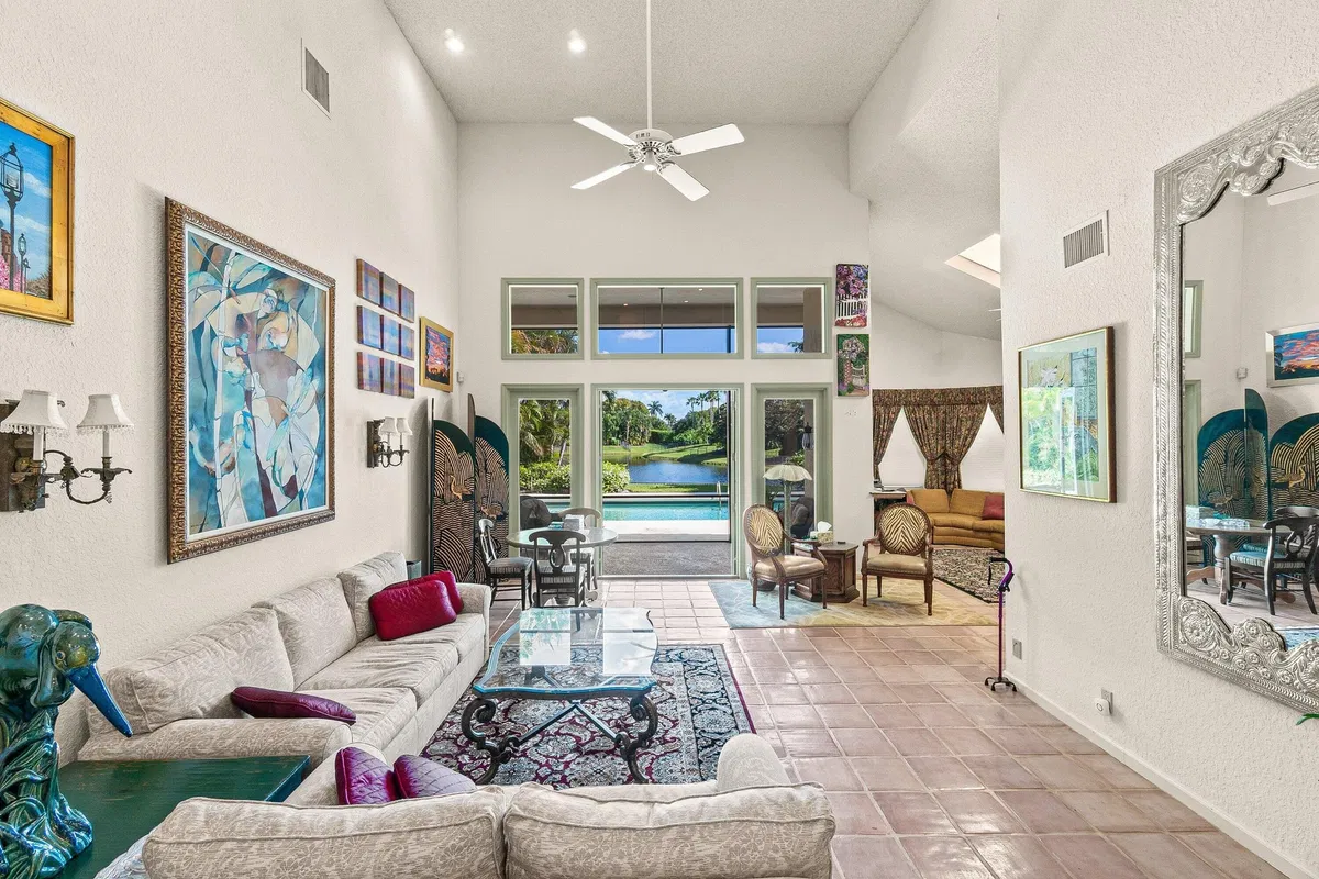 Frenchman's Creek Residence photo 31