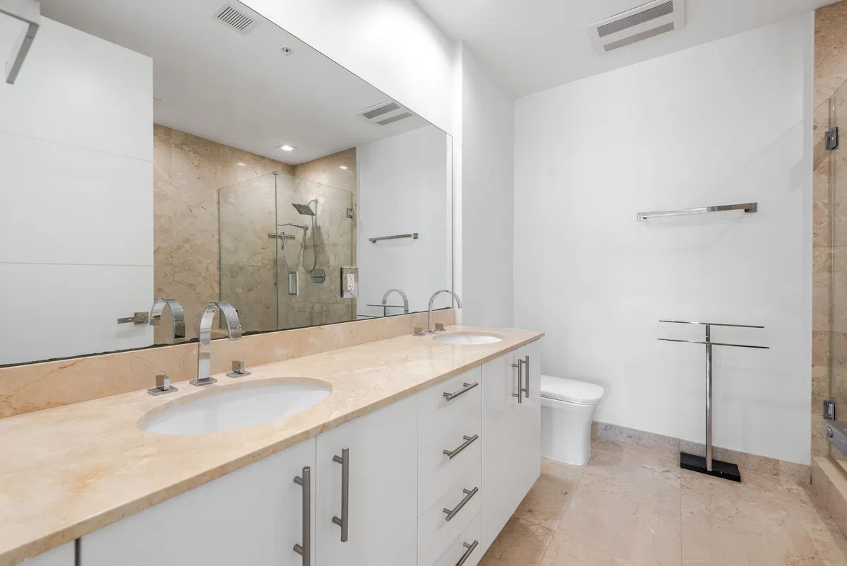 CityPlace South Tower Residence photo 19