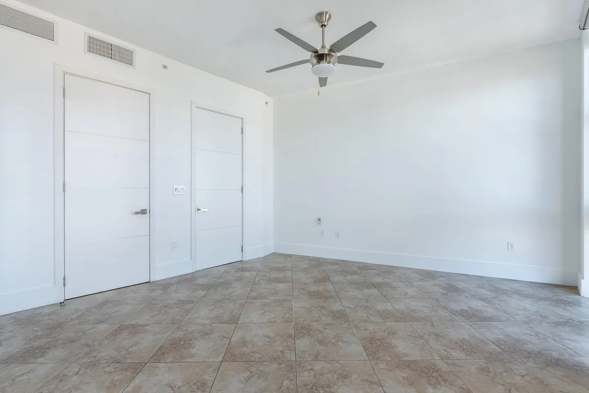 CityPlace South Tower Residence photo 22