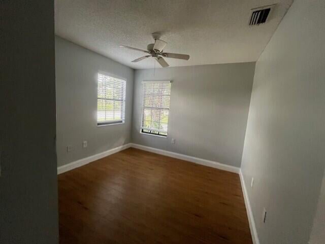 Residence photo 10