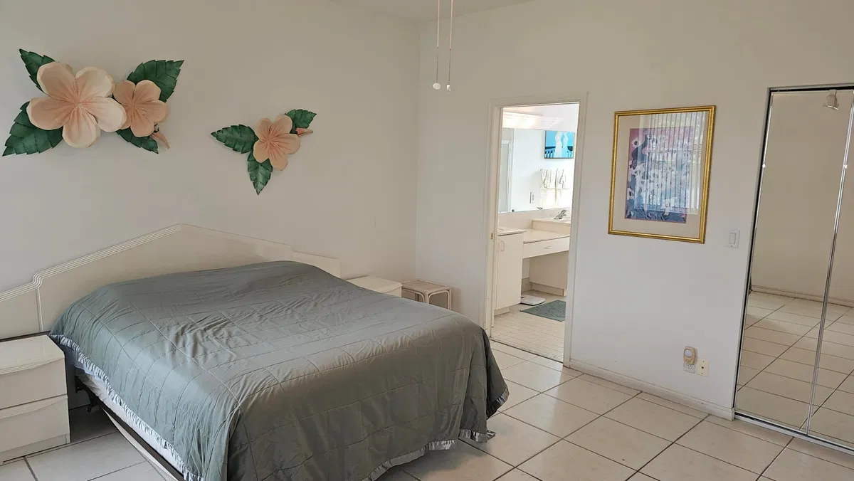 Residence photo 13
